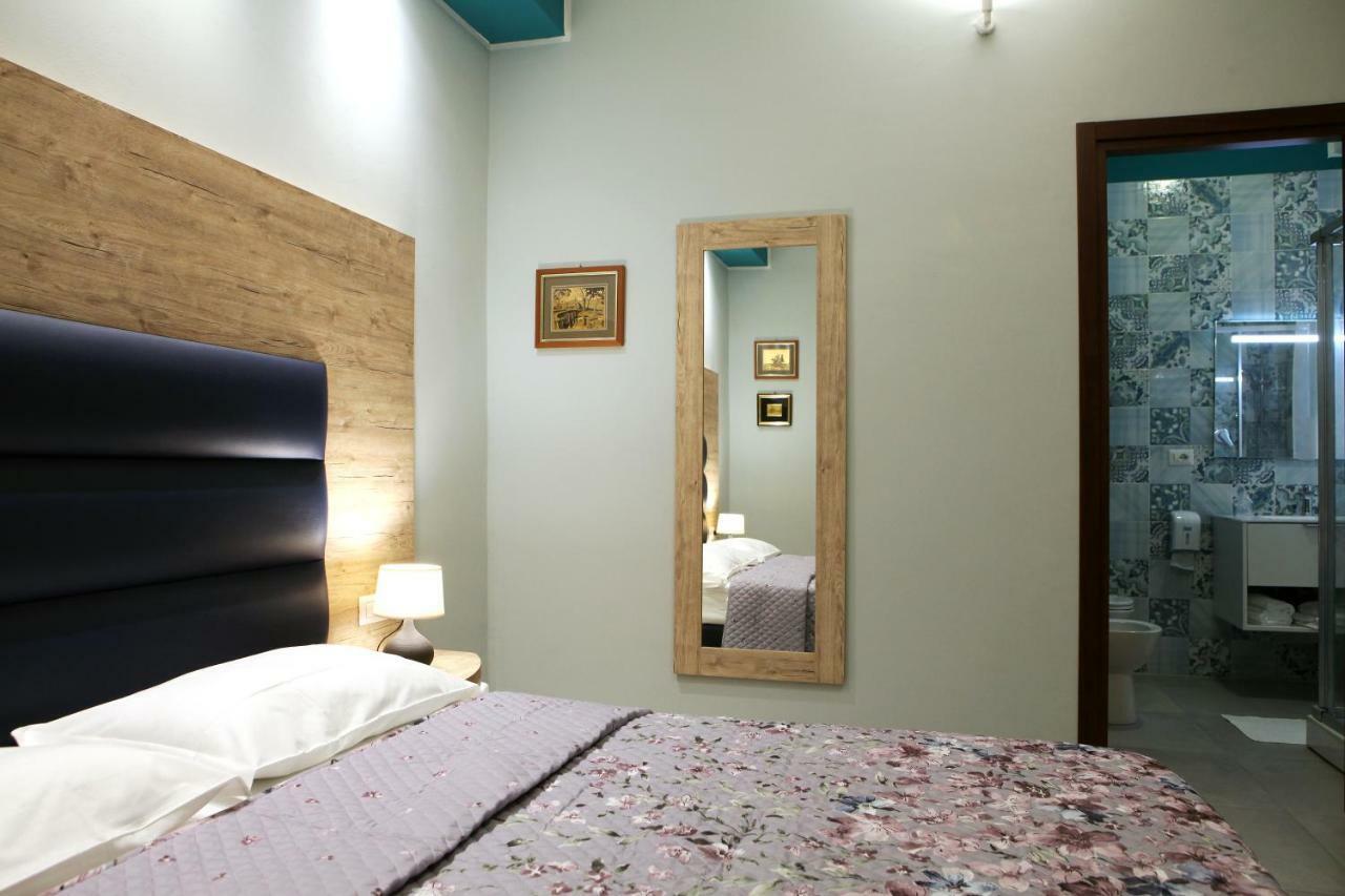 La Casa Di Nonno Giulio Bed and Breakfast Porto SantʼElpidio Exteriör bild