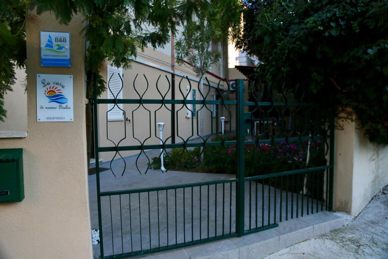 La Casa Di Nonno Giulio Bed and Breakfast Porto SantʼElpidio Exteriör bild